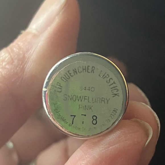 Vintage Miller-Morton Co. Lip Quencher Lipstick in Snowflurry Pink - Picture 3 of 4